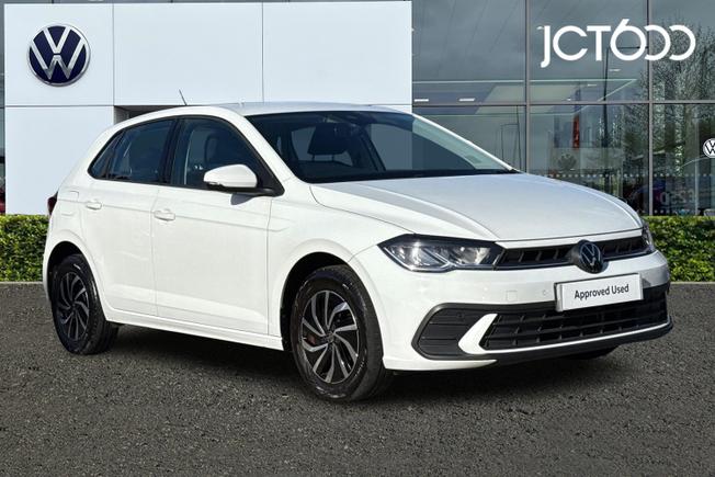 VOLKSWAGEN Polo Photo 1