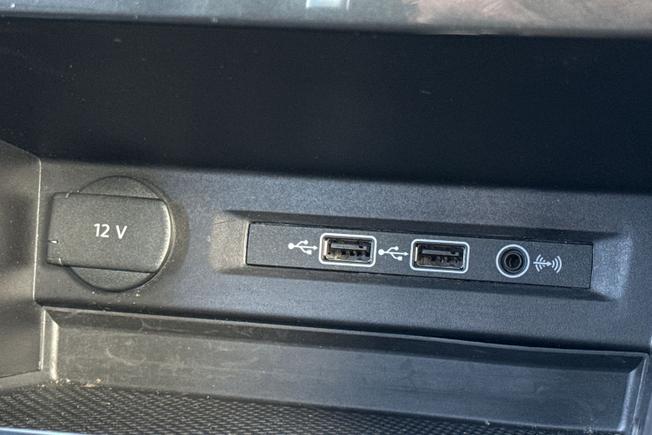 VOLKSWAGEN Tiguan Photo 27