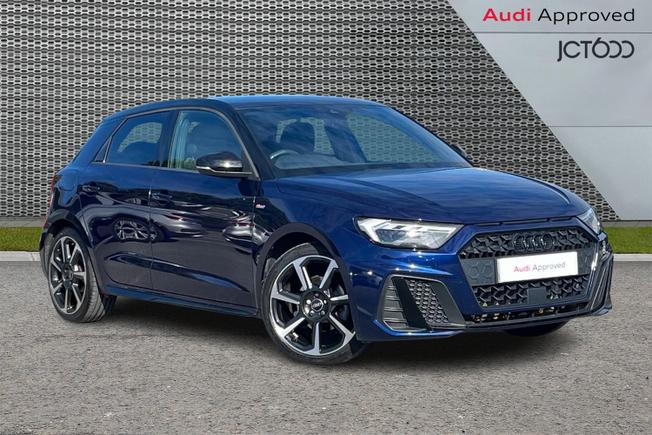 AUDI A1 Photo 1