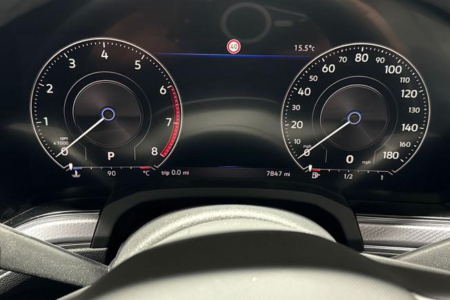 VOLKSWAGEN Touareg Photo 15
