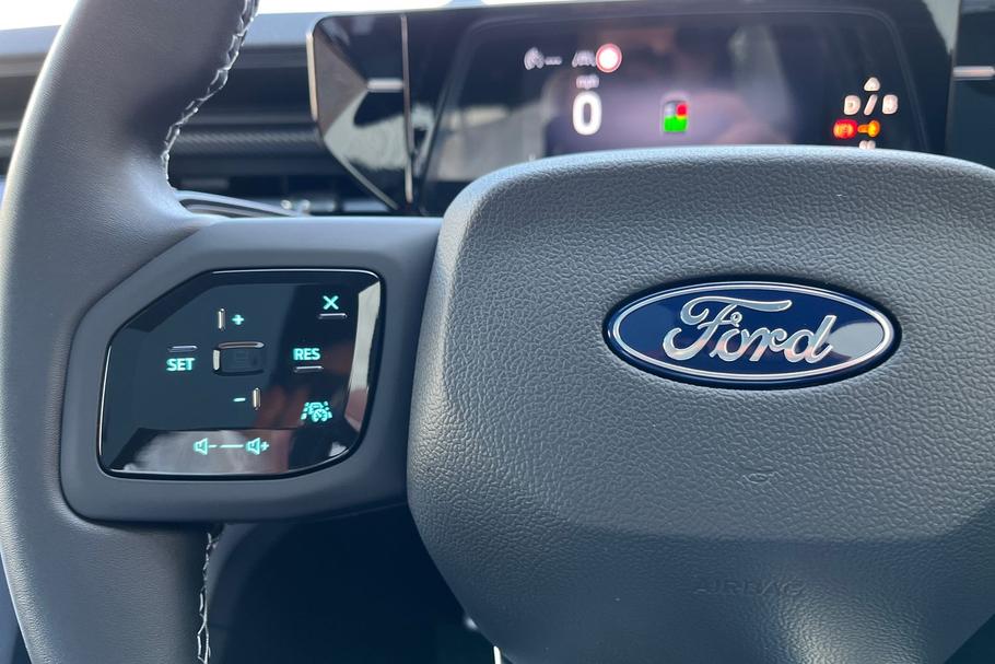 Used Ford Explorer 35