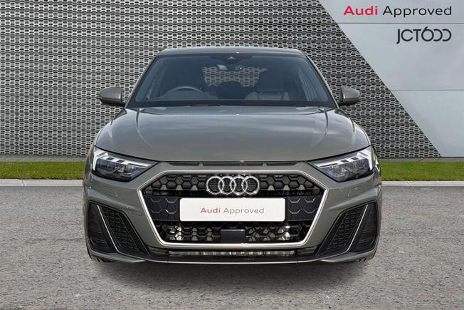 AUDI A1 Photo 9