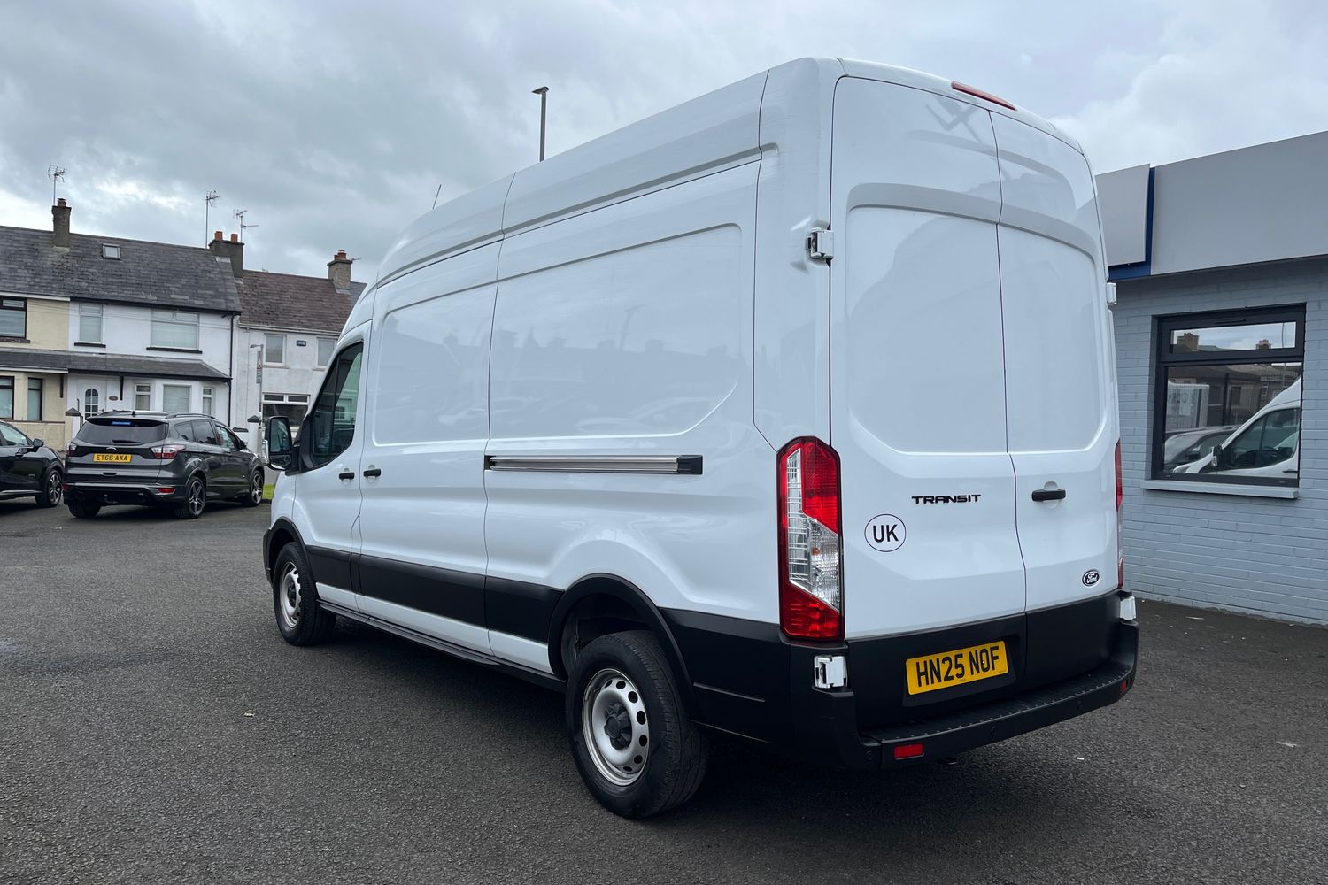 Ford TRANSIT Photo 15