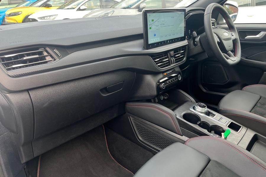 Ford KUGA Photo autoimg-092108ed2ad9228628ac846932c597457beebd90.jpg