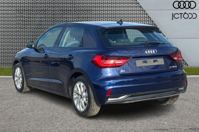 AUDI  A1 Sportback Photo 3