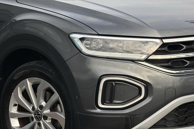 VOLKSWAGEN T-Roc Photo 19