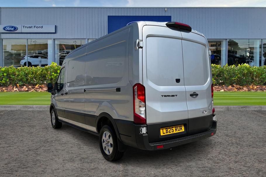 Used Ford TRANSIT LB25RUR 2