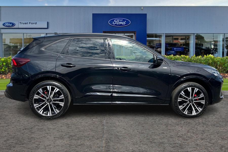 Ford Kuga Photo autoimg-09352285deebd554fce5e91b031fa8e1d888cb0e.jpg