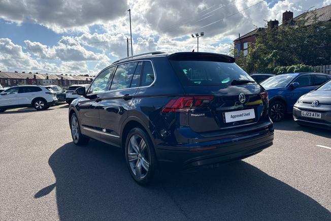 VOLKSWAGEN Tiguan Photo 23