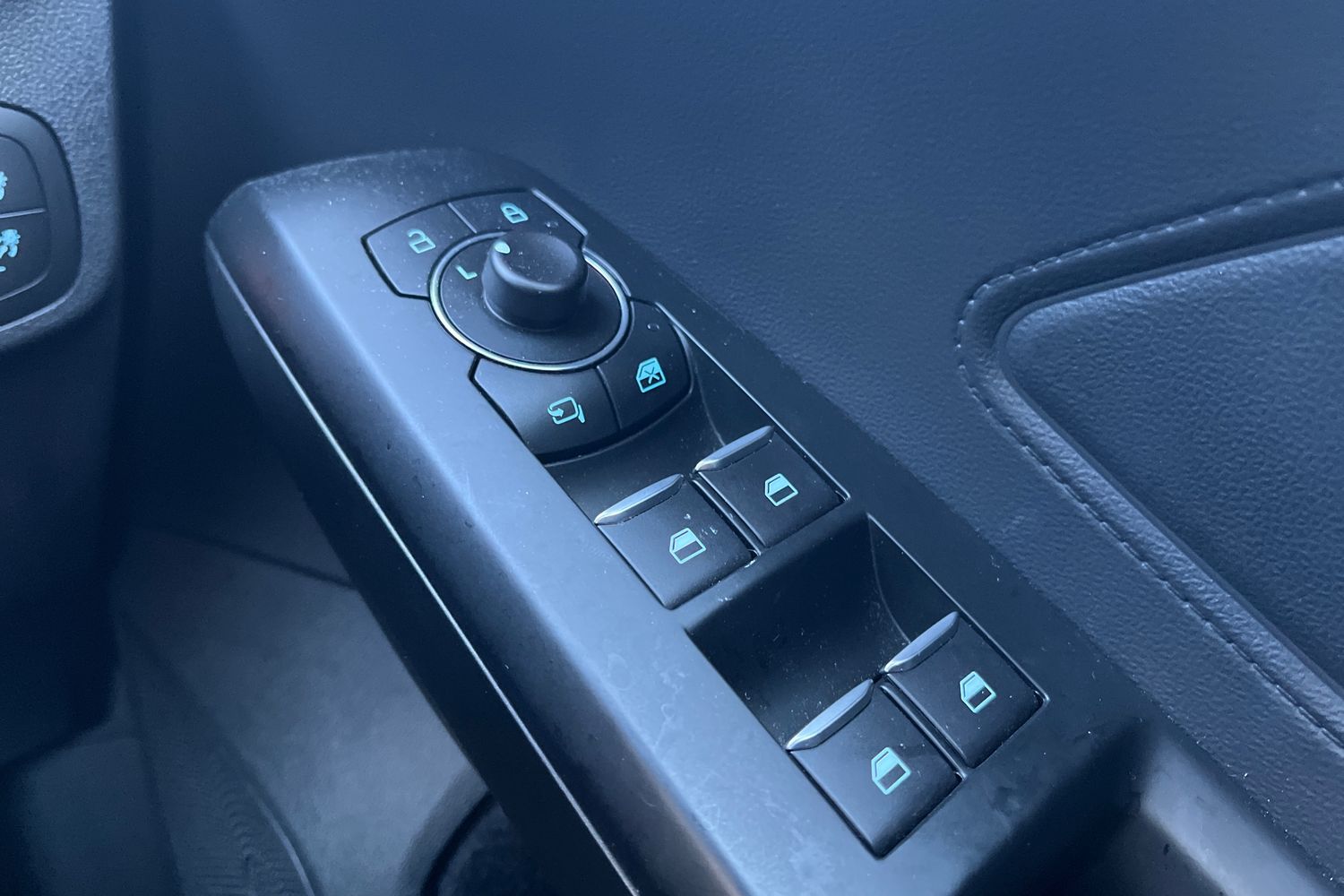 Ford Focus Photo 15