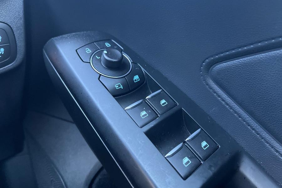 Ford Focus Photo autoimg-0936d5abd4dde84adc5fbd1b518c499197244748.jpg