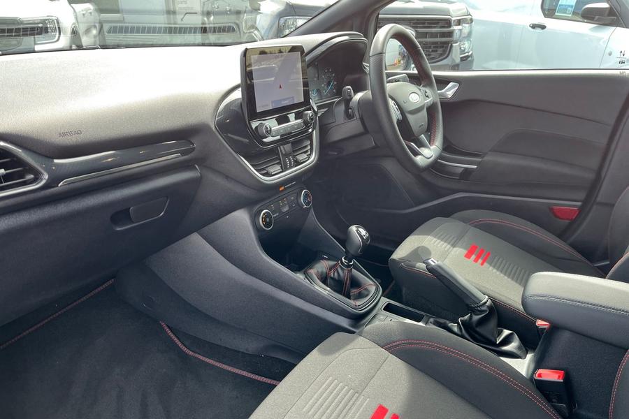 Ford FIESTA Photo autoimg-0936f94a3bdc2a6cad19fb308125ada4916c9c6a.jpg