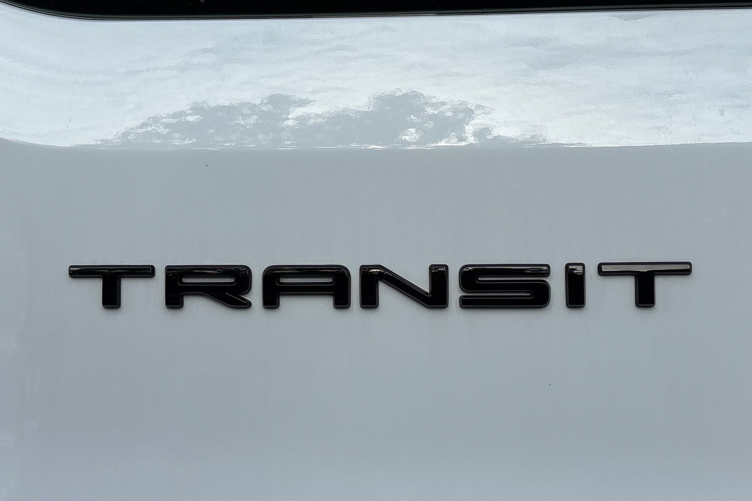 Ford Transit Photo 19
