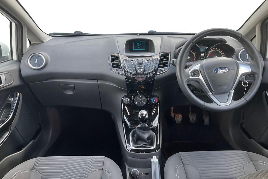 Ford FIESTA Photo autoimg-0940a35568f075d443e11e0816d3643ada4e784a.jpg
