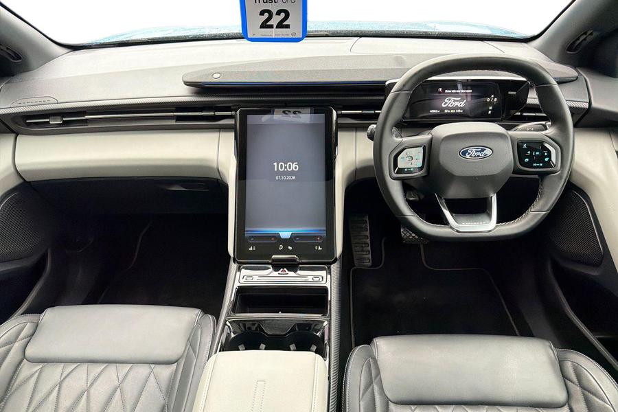 Ford EXPLORER Photo autoimg-0940e75a7ddd738e8e1430af3c235de089bbd02e.jpg