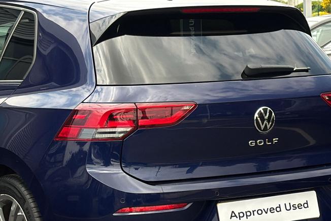 VOLKSWAGEN Golf Photo 50