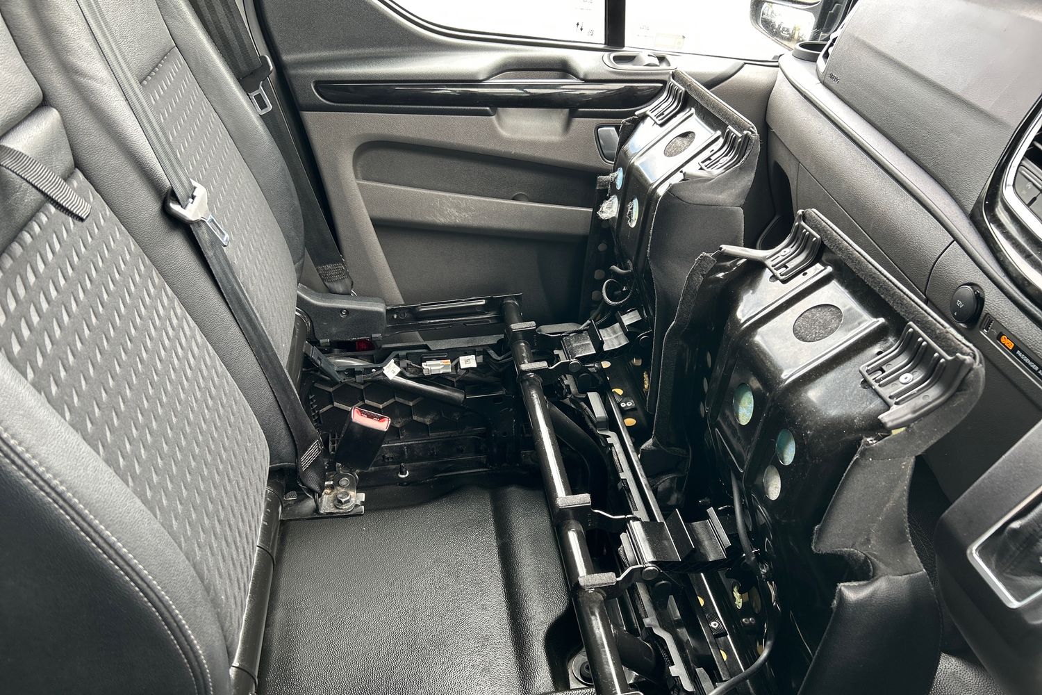 Ford TRANSIT CUSTOM Photo 29