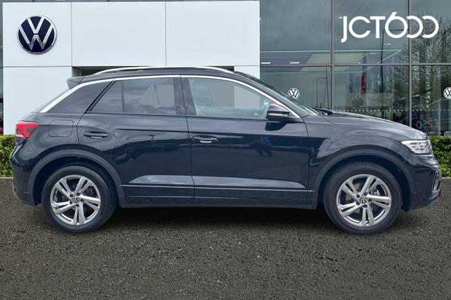 VOLKSWAGEN T-Roc Photo 4