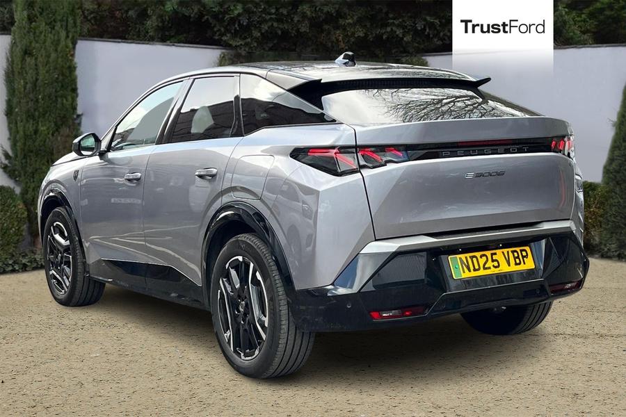 Peugeot E-3008 Photo autoimg-09480d4438e6173bf9016b5fc7961d1ab64b7570.jpg