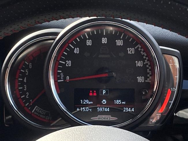 MINI Hatch Photo 15