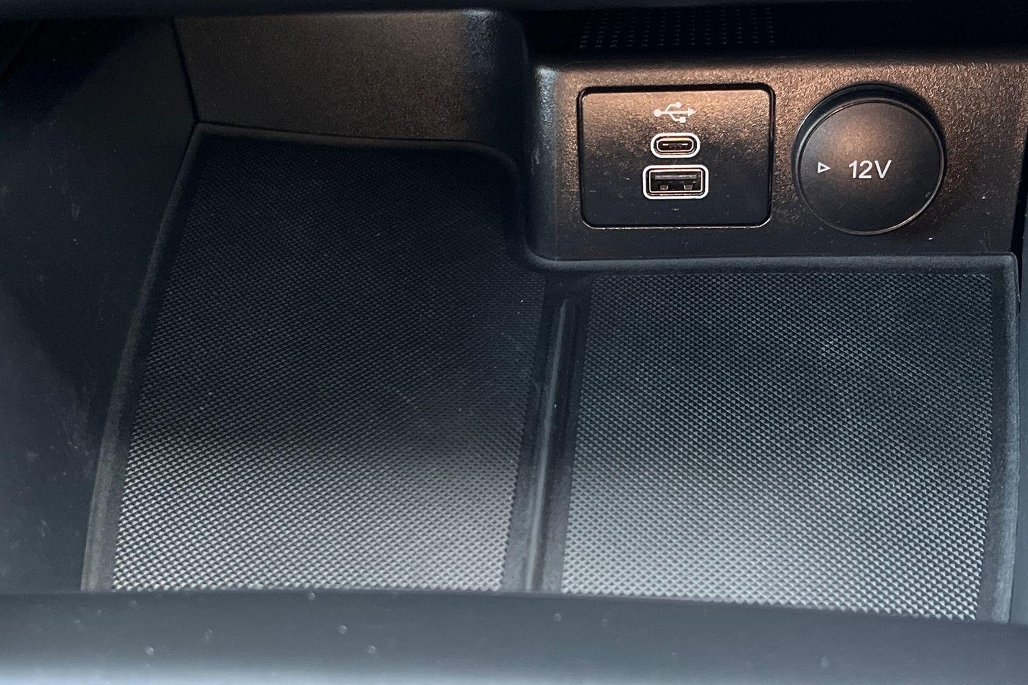 Ford Kuga Photo 31