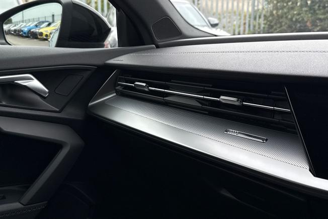 AUDI A3 Photo 38