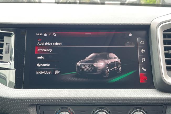 AUDI A1 Photo 22