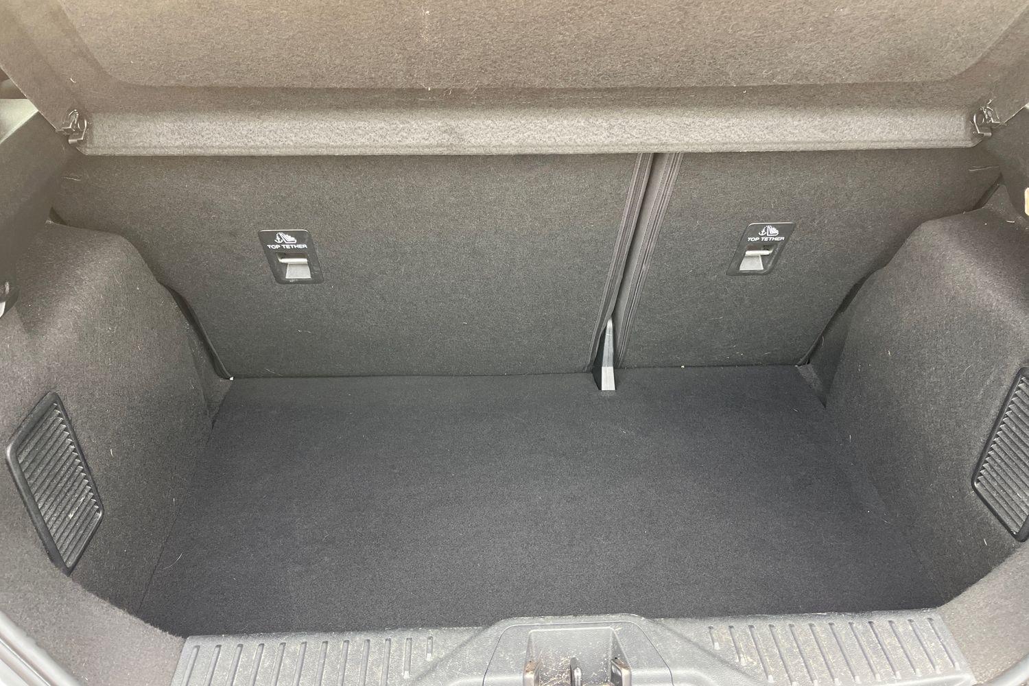 Ford FIESTA Photo 20