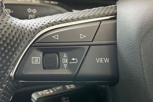 Audi Q3 Photo 16