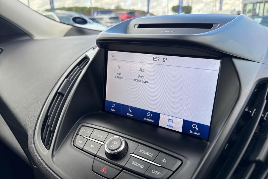 Ford KUGA Photo autoimg-095bafe2c78e6751e9473867ee6f2a67f9c42d6a.jpg