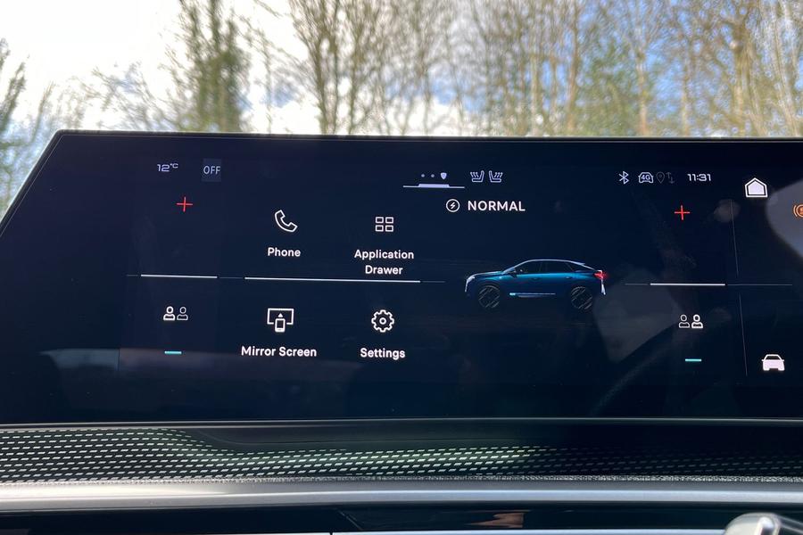 Peugeot E-3008 Photo autoimg-095ca40b77f37f5c8c0cd6f5a633eb21dcfa6fcf.jpg