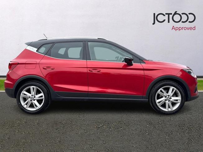 SEAT Arona Photo 4