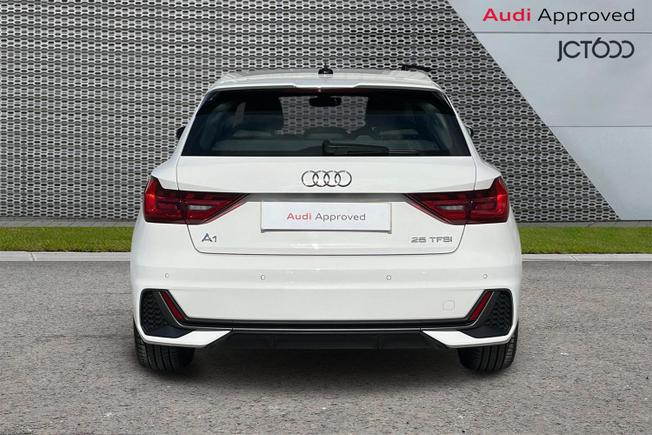 Audi A1 Photo 7