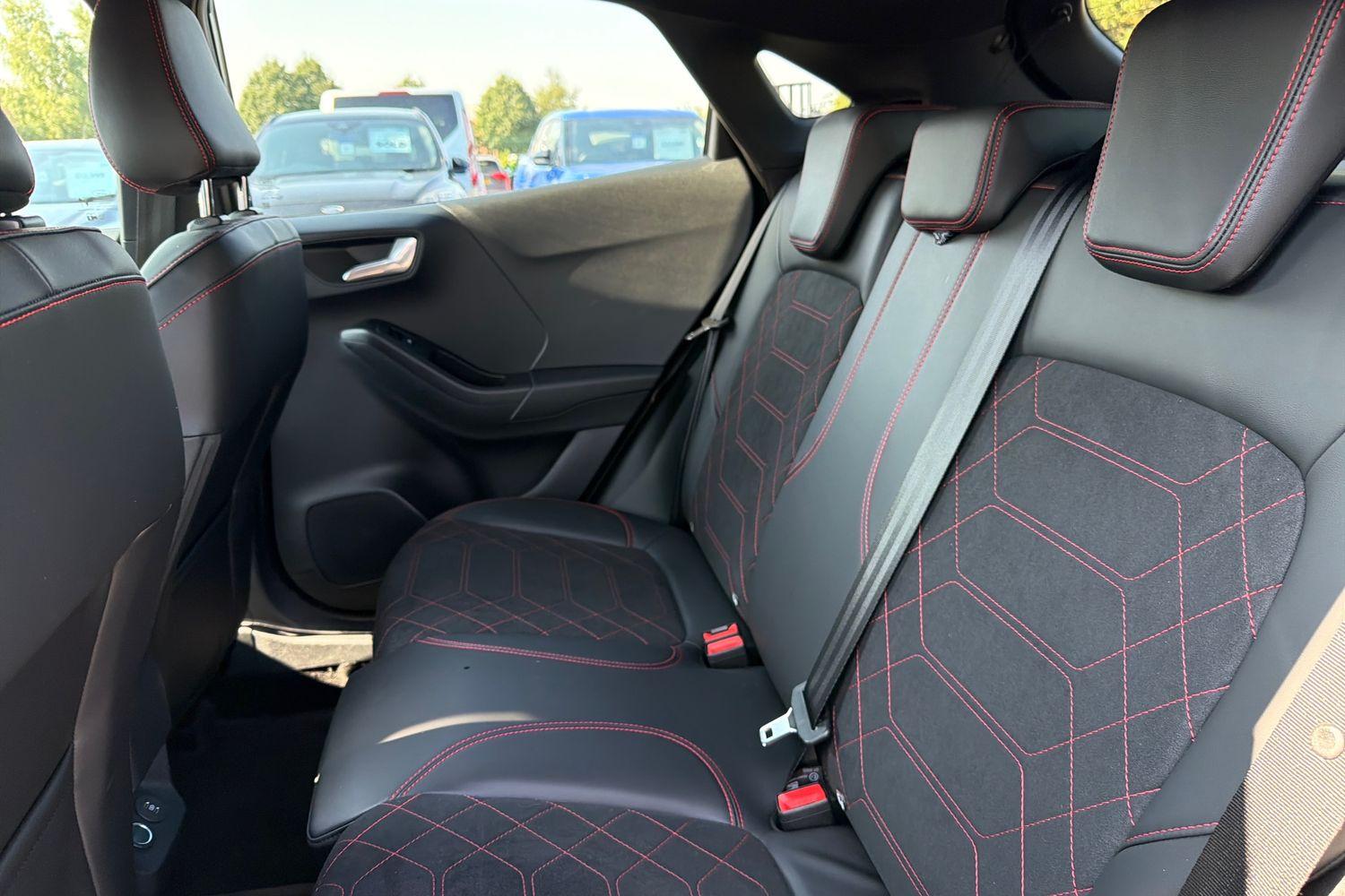 Ford PUMA Photo 19
