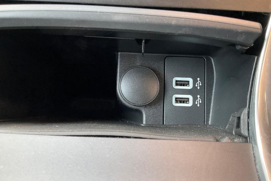 FORD GALAXY Photo autoimg-0962cf9ad26e7cbaa5ecb8dc03b75b8701d53404.jpg