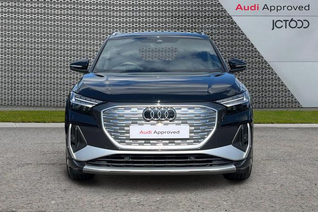 AUDI Q4 E-Tron Photo 8