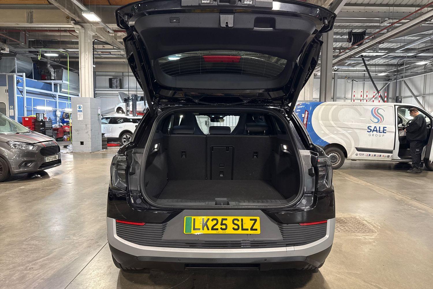 Ford Explorer Photo 20