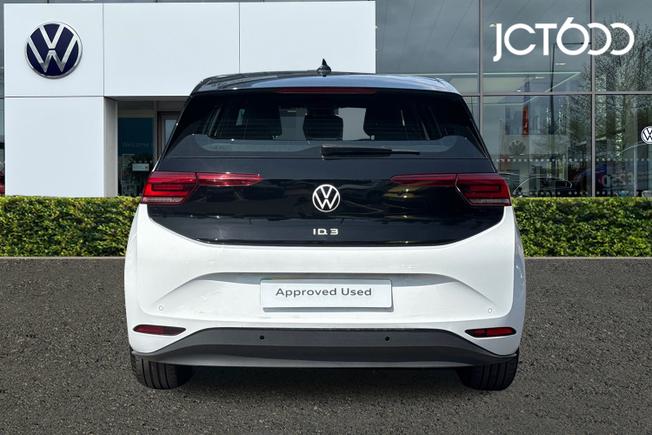 VOLKSWAGEN ID.3 Photo 7