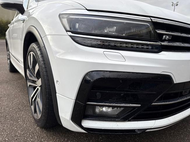 VOLKSWAGEN Tiguan Photo 19