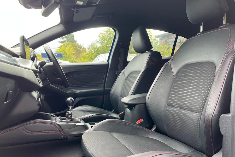 Ford Focus Photo autoimg-096e4eb04dc9d15d810c65c56ca7c3dbdde4b0bb.jpg