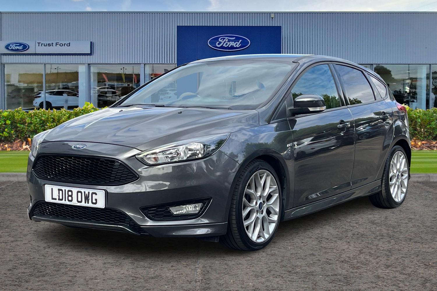 Ford FOCUS Photo 4