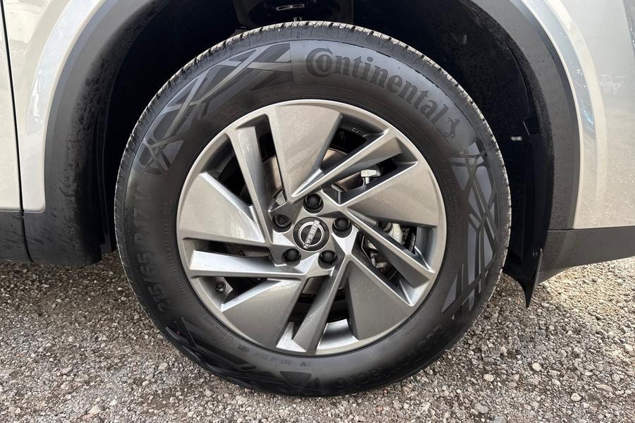 Nissan QASHQAI Photo autoimg-097448200d611a37399f7028c554d39e58743cd0.jpg
