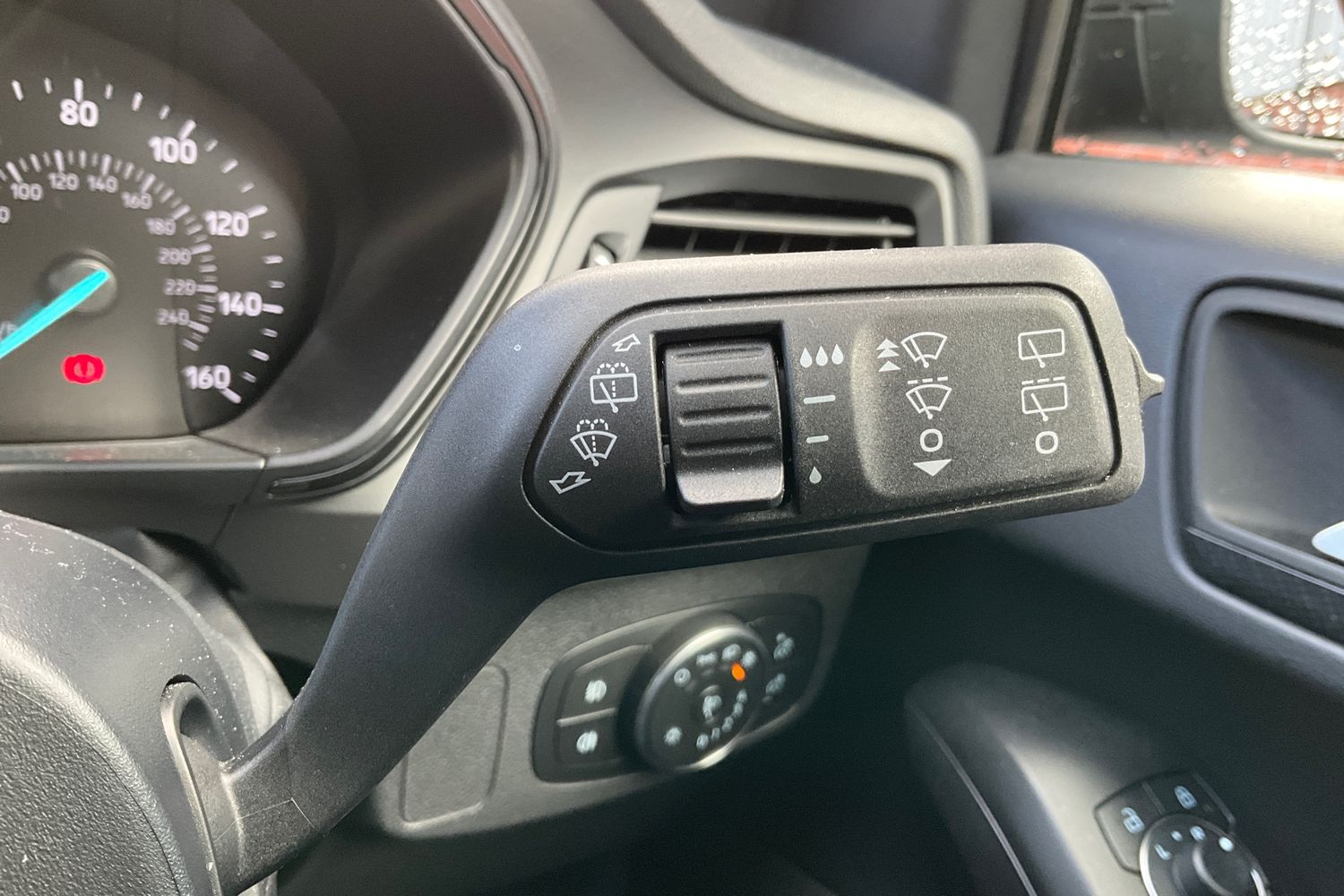 Ford Focus Photo 14