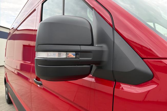 VOLKSWAGEN Crafter Photo 20