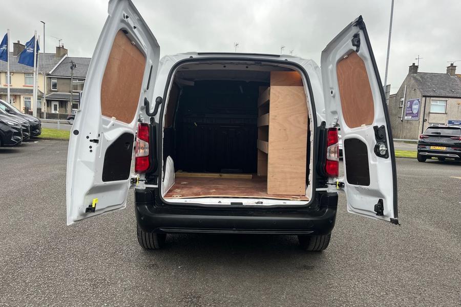 Citroen BERLINGO Photo autoimg-098243cfae9933d526aef1d0841ea870b3837f7d.jpg