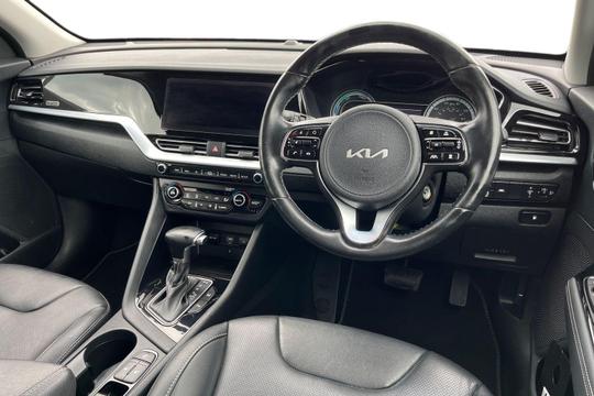Kia Niro Photo autoimg-09857170077e67c07eaa2f3171e162cb8907c5b3.jpg