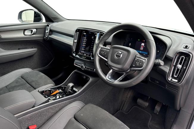 VOLVO Xc40 Photo 6