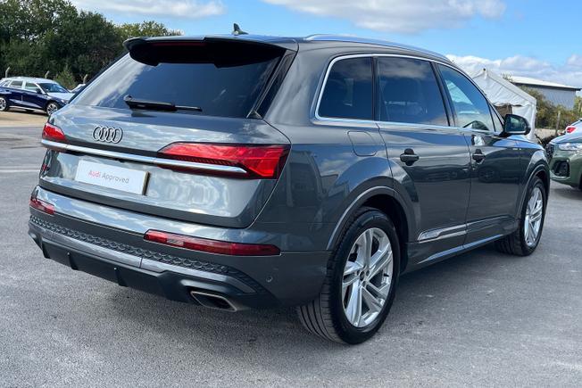 Audi Q7 Photo 28