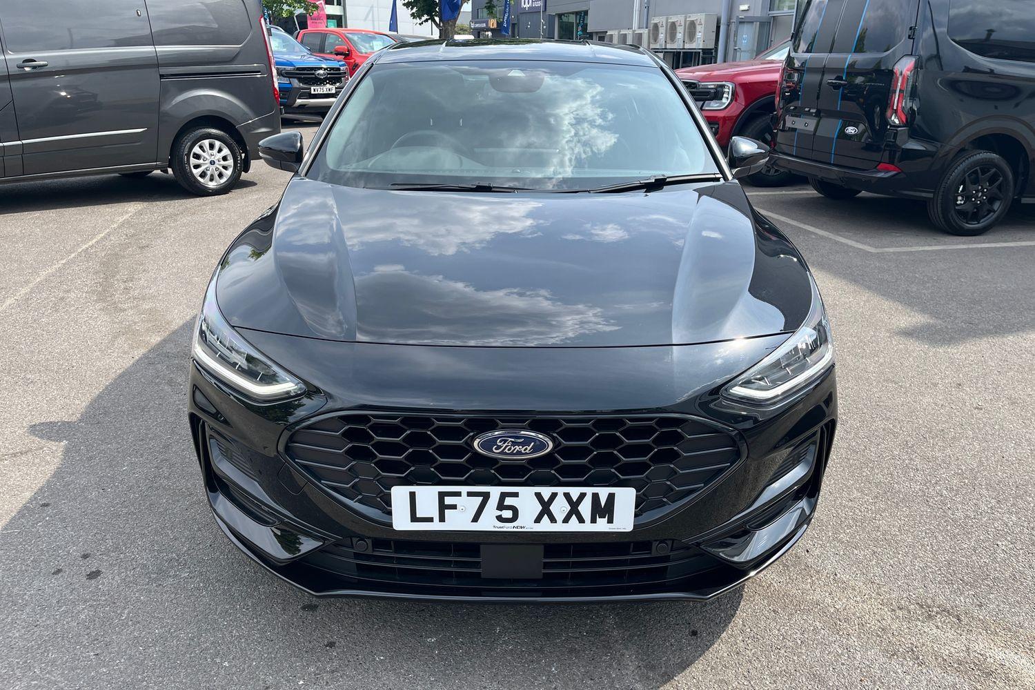Ford FOCUS Photo 38