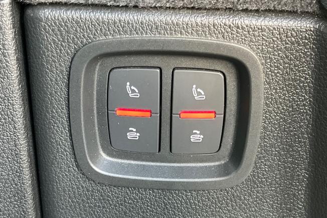 Audi Q7 Photo 37